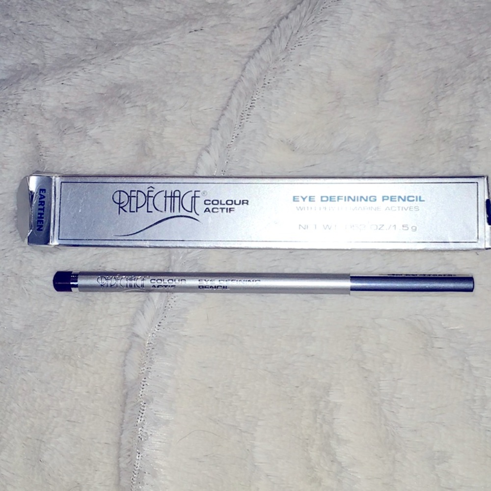 NWB Repechage Eye Defining Pencil